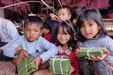 Mất nhà do sạt lở, dân bản ở Quảng Bình đón Tết trong lán tạm Mất nhà do sạt lở, dân bản ở Quảng Bình đón Tết trong lán tạm