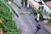 Rơi từ cầu Bãi Cháy xuống, một người đàn ông thiệt mạng Rơi từ cầu Bãi Cháy xuống, một người đàn ông thiệt mạng