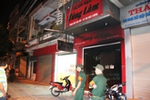 Quảng Ninh: Cận cảnh vụ người đàn ông đổ xăng tự thiêu tại tiệm vàng Quảng Ninh: Cận cảnh vụ người đàn ông đổ xăng tự thiêu tại tiệm vàng