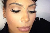 "Tuyệt chiêu" làm đẹp độc đáo của mỹ nhân Hollywood "Tuyệt chiêu" làm đẹp độc đáo của mỹ nhân Hollywood