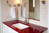 6 cách bài trí phòng tắm ấn tượng với gam màu đỏ 6 cách bài trí phòng tắm ấn tượng với gam màu đỏ