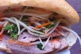 Những hàng bánh mì ngon nổi tiếng Hà Nội Những hàng bánh mì ngon nổi tiếng Hà Nội
