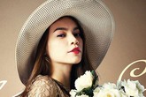 Những kiểu mũ cực chất của Hà Hồ Những kiểu mũ cực chất của Hà Hồ