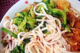 Đi ăn món canh bún Nguyễn Siêu "lạ mà quen" Đi ăn món canh bún Nguyễn Siêu "lạ mà quen"