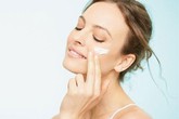 Những thói quen thường ngày dễ khiến da nổi mụn Những thói quen thường ngày dễ khiến da nổi mụn