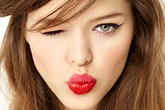 Xu hướng son hai màu cá tính Xu hướng son hai màu cá tính
