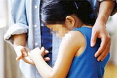 57 tuổi bước vào tù vì tội dâm ô bé gái 9 tuổi 57 tuổi bước vào tù vì tội dâm ô bé gái 9 tuổi