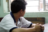 Truy sát náo loạn cổng trường vì bạn gái chửi nhau trên Facebook Truy sát náo loạn cổng trường vì bạn gái chửi nhau trên Facebook