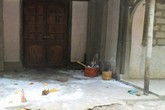 Dùng gạch đánh chết vợ cũ và tình địch Dùng gạch đánh chết vợ cũ và tình địch
