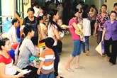 Nắng nóng, trẻ em ốm hàng loạt Nắng nóng, trẻ em ốm hàng loạt