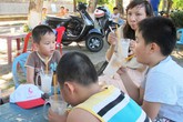 Nạn “chặt chém” lộng hành tại các di tích ở Huế Nạn “chặt chém” lộng hành tại các di tích ở Huế
