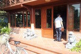 Tiếp bài “Ngôi nhà gỗ hoành tráng “mọc” trong cung thiếu nhi”: Sửa quy hoạch để ưu tiên cho “bố của các thiếu nhi”? Tiếp bài “Ngôi nhà gỗ hoành tráng “mọc” trong cung thiếu nhi”: Sửa quy hoạch để ưu tiên cho “bố của các thiếu nhi”?