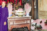Bí ẩn kho báu của vua Hàm Nghi (2): Đi tìm "ngự dụng hoàng cung" Bí ẩn kho báu của vua Hàm Nghi (2): Đi tìm "ngự dụng hoàng cung"