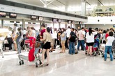 Nguy cơ tắc đường hàng không dịp Tết Nguy cơ tắc đường hàng không dịp Tết