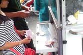 TPHCM: Sân ga la liệt “cò” TPHCM: Sân ga la liệt “cò”