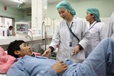 60 năm hình thành và phát triển Cục Quản lý Khám chữa bệnh - Bộ Y tế (1953- 2013): Những thành tựu đáng tự hào 60 năm hình thành và phát triển Cục Quản lý Khám chữa bệnh - Bộ Y tế (1953- 2013): Những thành tựu đáng tự hào