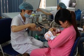 Bộ Y tế yêu cầu kiểm tra nguyên nhân bé gái tử vong sau tiêm vaccine Bộ Y tế yêu cầu kiểm tra nguyên nhân bé gái tử vong sau tiêm vaccine