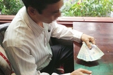 Vụ 50 triệu văng ra đường: Nạn nhân lên tiếng Vụ 50 triệu văng ra đường: Nạn nhân lên tiếng