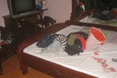 Nữ sinh liên tiếp bị bạn trai cũ đe dọa, ép vào nhà nghỉ hiếp dâm Nữ sinh liên tiếp bị bạn trai cũ đe dọa, ép vào nhà nghỉ hiếp dâm