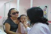 Có nên đeo kính râm khi bị đau mắt đỏ? Có nên đeo kính râm khi bị đau mắt đỏ?