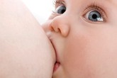 Tại sao có những phụ nữ không đủ sữa cho con bú? Tại sao có những phụ nữ không đủ sữa cho con bú?