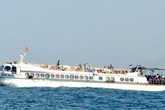 Tàu cao tốc trôi tự do trên biển, hành khách hoảng loạn Tàu cao tốc trôi tự do trên biển, hành khách hoảng loạn