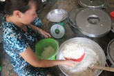“Phép lạ” hóa chất: Cơm bẩn, thịt thối hóa thơm ngon “Phép lạ” hóa chất: Cơm bẩn, thịt thối hóa thơm ngon