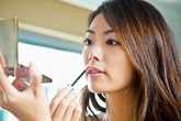 Vợ xấu “vùng lên” Vợ xấu “vùng lên”