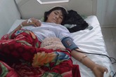 Bác sĩ hiến máu cứu sống sản phụ băng huyết nguy kịch Bác sĩ hiến máu cứu sống sản phụ băng huyết nguy kịch