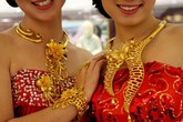 Giá vàng lao dốc mạnh Giá vàng lao dốc mạnh
