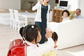 18 tháng mẹ cho con đi mẫu giáo 18 tháng mẹ cho con đi mẫu giáo