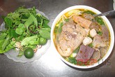 Ăn đồ Huế bình dân phố Nguyễn Phong Sắc Ăn đồ Huế bình dân phố Nguyễn Phong Sắc