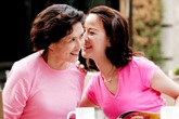 Quan hệ mẹ chồng - nàng dâu: Gương vỡ khó lành Quan hệ mẹ chồng - nàng dâu: Gương vỡ khó lành