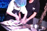 Đại gia Sài Gòn chi 1 tỷ mở tiệc trứng cá xa xỉ cuối năm Đại gia Sài Gòn chi 1 tỷ mở tiệc trứng cá xa xỉ cuối năm
