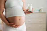 Thắc mắc của thai phụ xung quanh việc uống sữa bầu Thắc mắc của thai phụ xung quanh việc uống sữa bầu