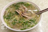 Bún thang giá 20.000 đồng giữa lòng phố cổ Bún thang giá 20.000 đồng giữa lòng phố cổ