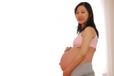 Dạy con ngay từ trong bụng: đơn giản mà vô cùng có ích Dạy con ngay từ trong bụng: đơn giản mà vô cùng có ích