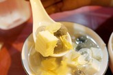 Lạ miệng món chè khúc bạch tại Hà Nội Lạ miệng món chè khúc bạch tại Hà Nội