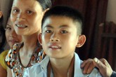 Cậu bé dũng cảm cứu 5 em nhỏ thoát chết đuối Cậu bé dũng cảm cứu 5 em nhỏ thoát chết đuối
