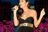 Khoe thân - chiêu trò cuối cùng của ca sĩ chuyển giới? Khoe thân - chiêu trò cuối cùng của ca sĩ chuyển giới?