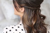 3 kiểu tóc nhanh gọn, điệu đà cho ngày trễ giờ làm 3 kiểu tóc nhanh gọn, điệu đà cho ngày trễ giờ làm
