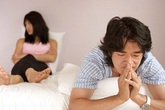 2 lần ngoại tình, anh đều quỳ gối xin lỗi 2 lần ngoại tình, anh đều quỳ gối xin lỗi