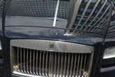 Những kiểu vung tiền như rác của trùm ma túy Những kiểu vung tiền như rác của trùm ma túy