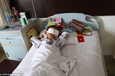 Vụ án kinh hoàng: Cậu bé 6 tuổi bị móc mất 2 mắt Vụ án kinh hoàng: Cậu bé 6 tuổi bị móc mất 2 mắt