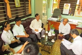 Ép học sinh rời trường chuyên vì mặc nhầm quần Ép học sinh rời trường chuyên vì mặc nhầm quần