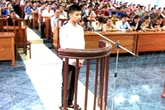 Cô bạn gái tàn phế 'giúp' gã sát nhân thoát án tử Cô bạn gái tàn phế 'giúp' gã sát nhân thoát án tử