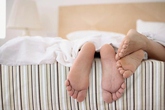 Mẹo hay vệ sinh đệm trải giường mùa đông Mẹo hay vệ sinh đệm trải giường mùa đông