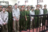 Sáng nay xét xử vụ 'quan tài diễu phố' Sáng nay xét xử vụ 'quan tài diễu phố'