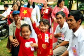 Phát triển trẻ thơ: "Vì lợi ích trăm năm trồng người" Phát triển trẻ thơ: "Vì lợi ích trăm năm trồng người"