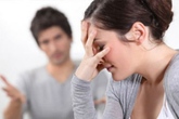 Chồng ngoại tình với...trai Chồng ngoại tình với...trai